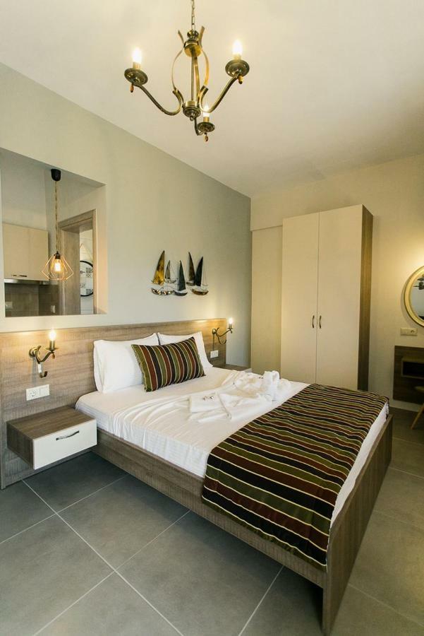Frangeo Boutique Rooms Аспровалта Екстериор снимка